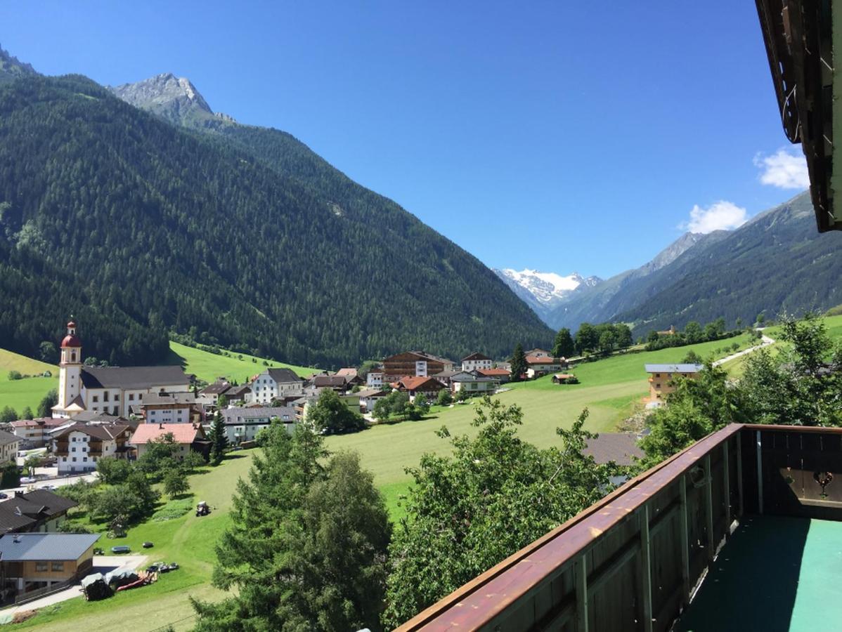 Pension Terra Neustift im Stubaital Eksteriør billede