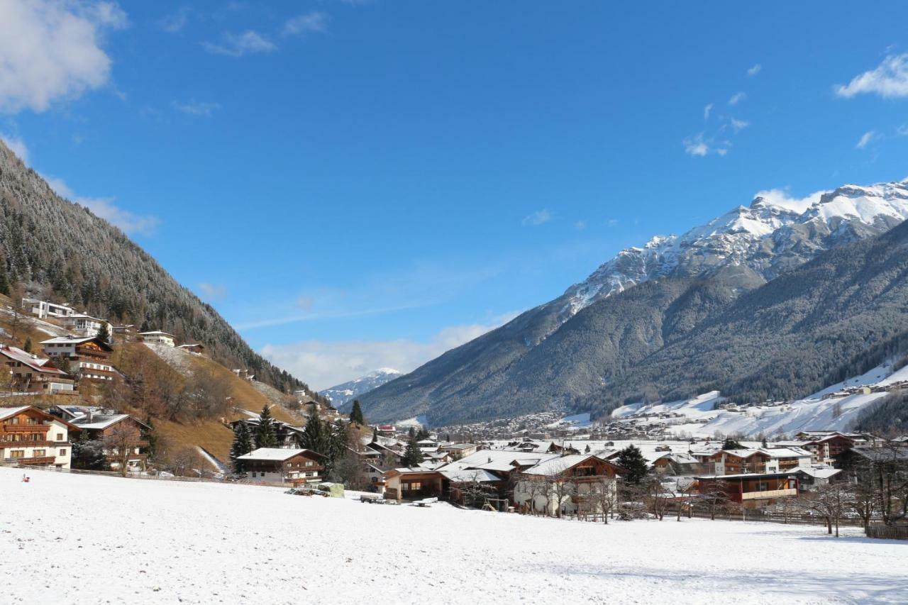 Pension Terra Neustift im Stubaital Eksteriør billede